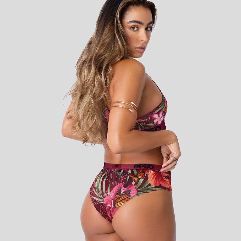 Sommer Ray Breast Implants