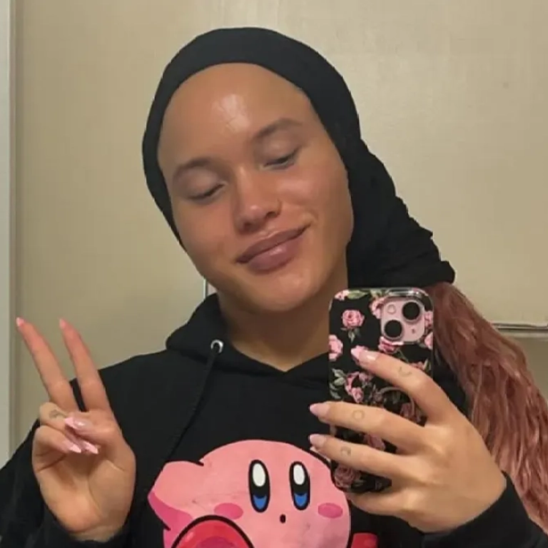 Airyn de Niro Nose Job