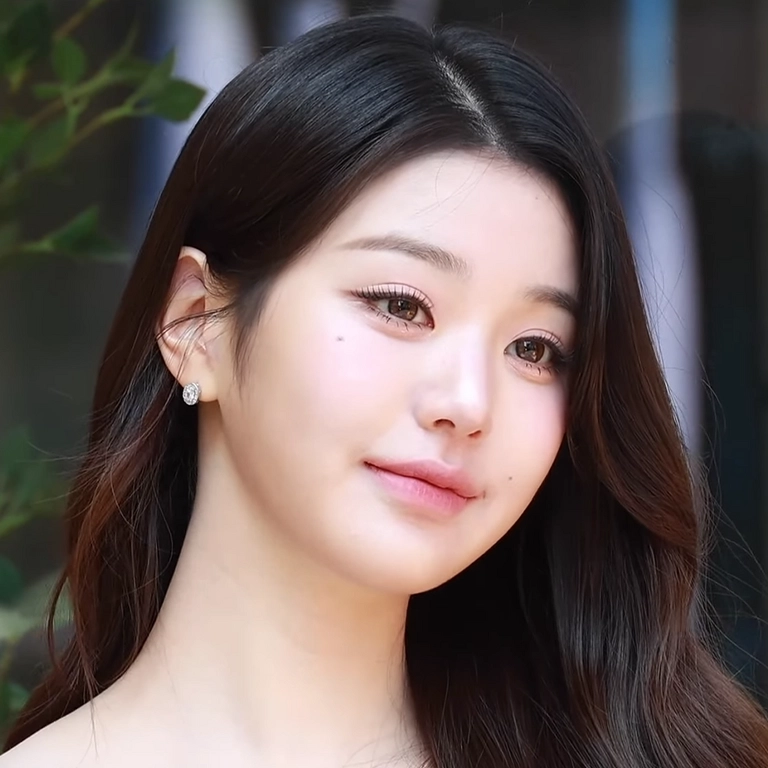 Jang Won-young Nose Job