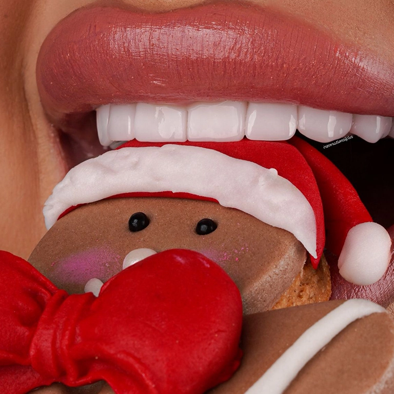 When To Choose Crowns