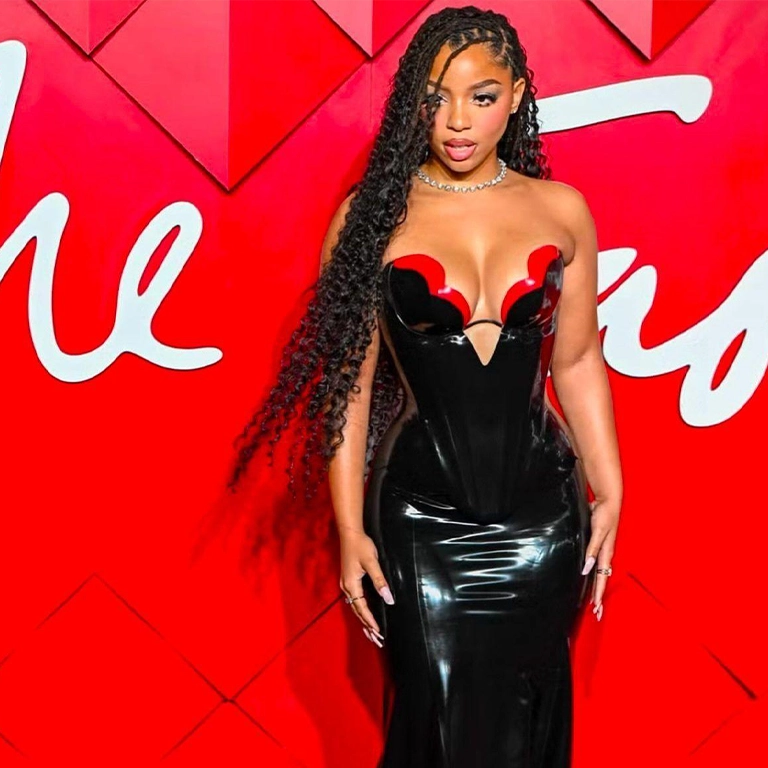 Did Chloe Bailey Get Implants