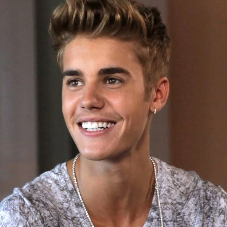 Justin Bieber Chipped Tooth Story
