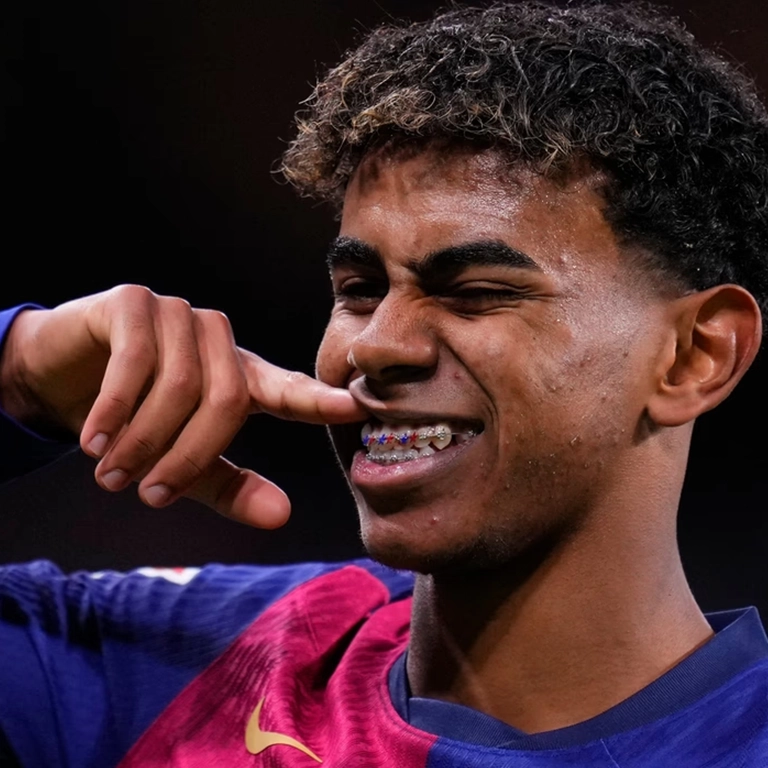 Lamine Yamal Teeth Transformation