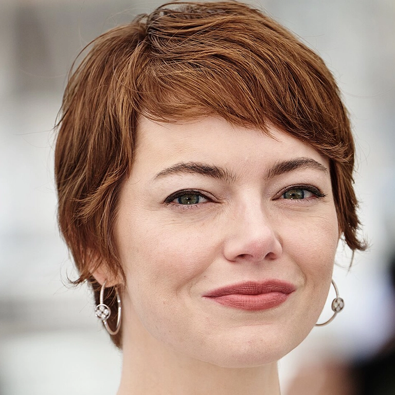 Emma Stone Jawline Sculpting