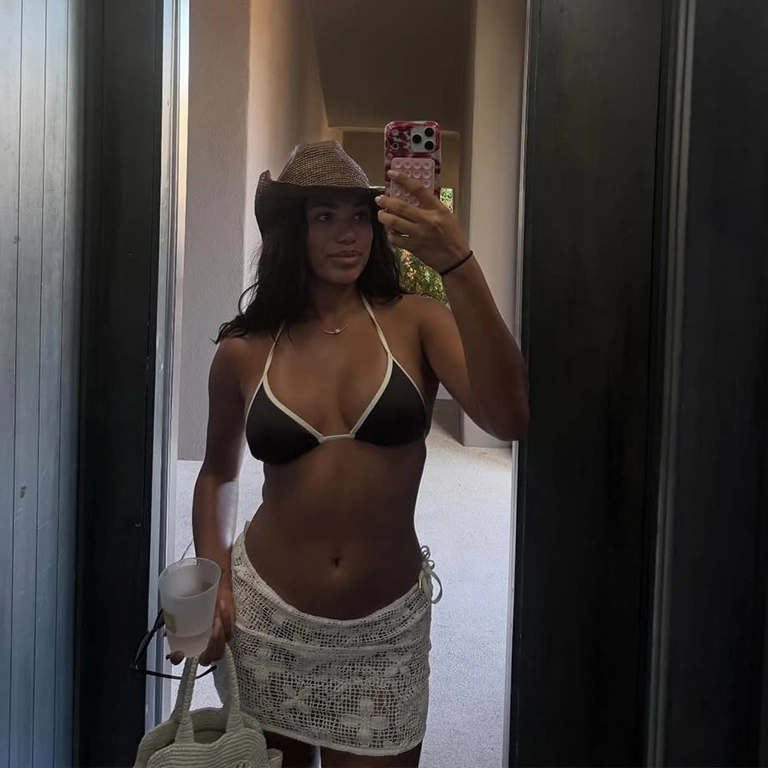 Jazmyn Smith Breast Augmentation Recovery Journey