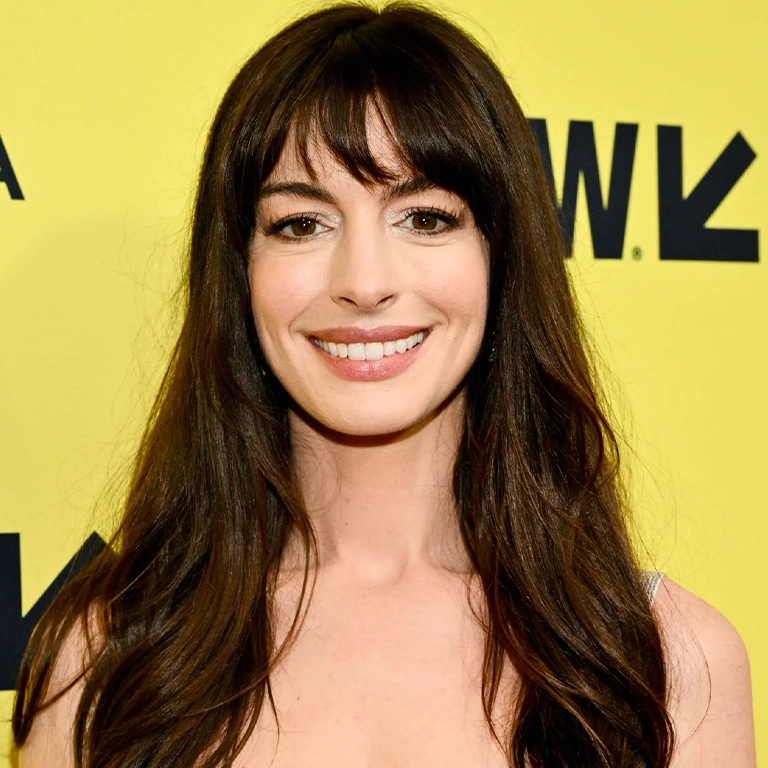 The Ponytail Lift Theory How Anne Hathaway Achieves Her Snatched Look