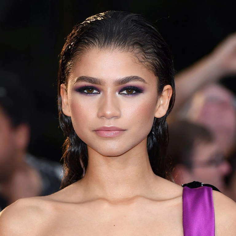 Zendaya’s Dental Transformation How a Wider Smile Created a Lifted Effect