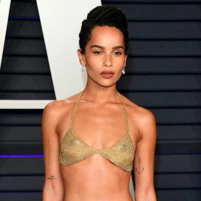 Zoë Kravitz Body Transformation Weight Loss vs. Surgery 2026