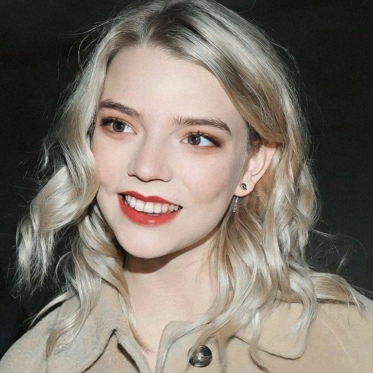 Anya Taylor-Joy Teeth Before and After 2026
