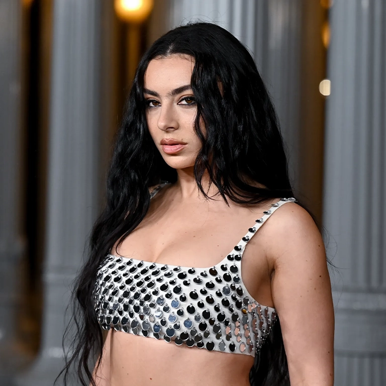 Expert Analysis Charli XCX’s 2026 Red Carpet Silhouette