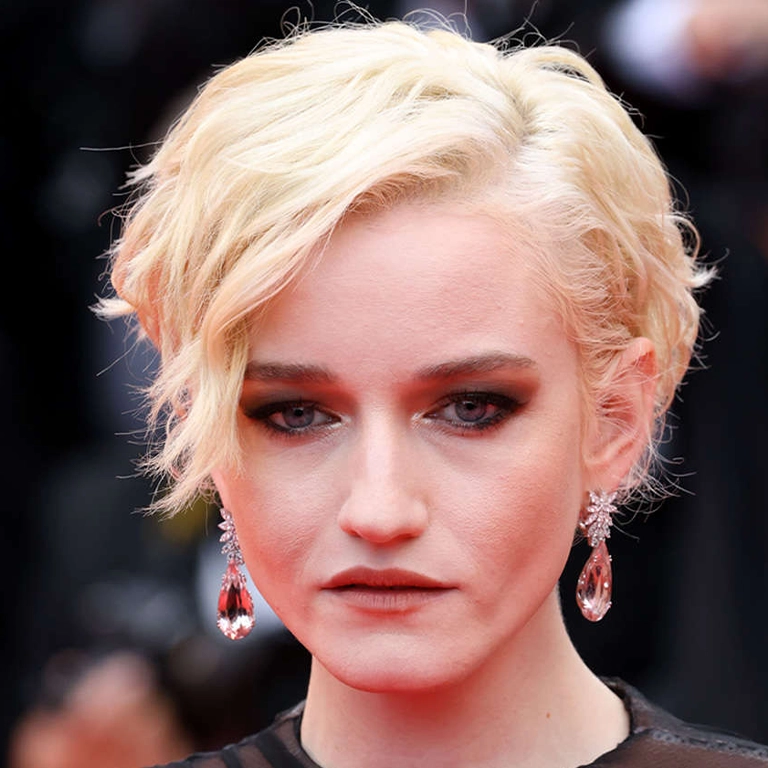 Expert Analysis Julia Garner's 2026 Gaunt Face Rumors